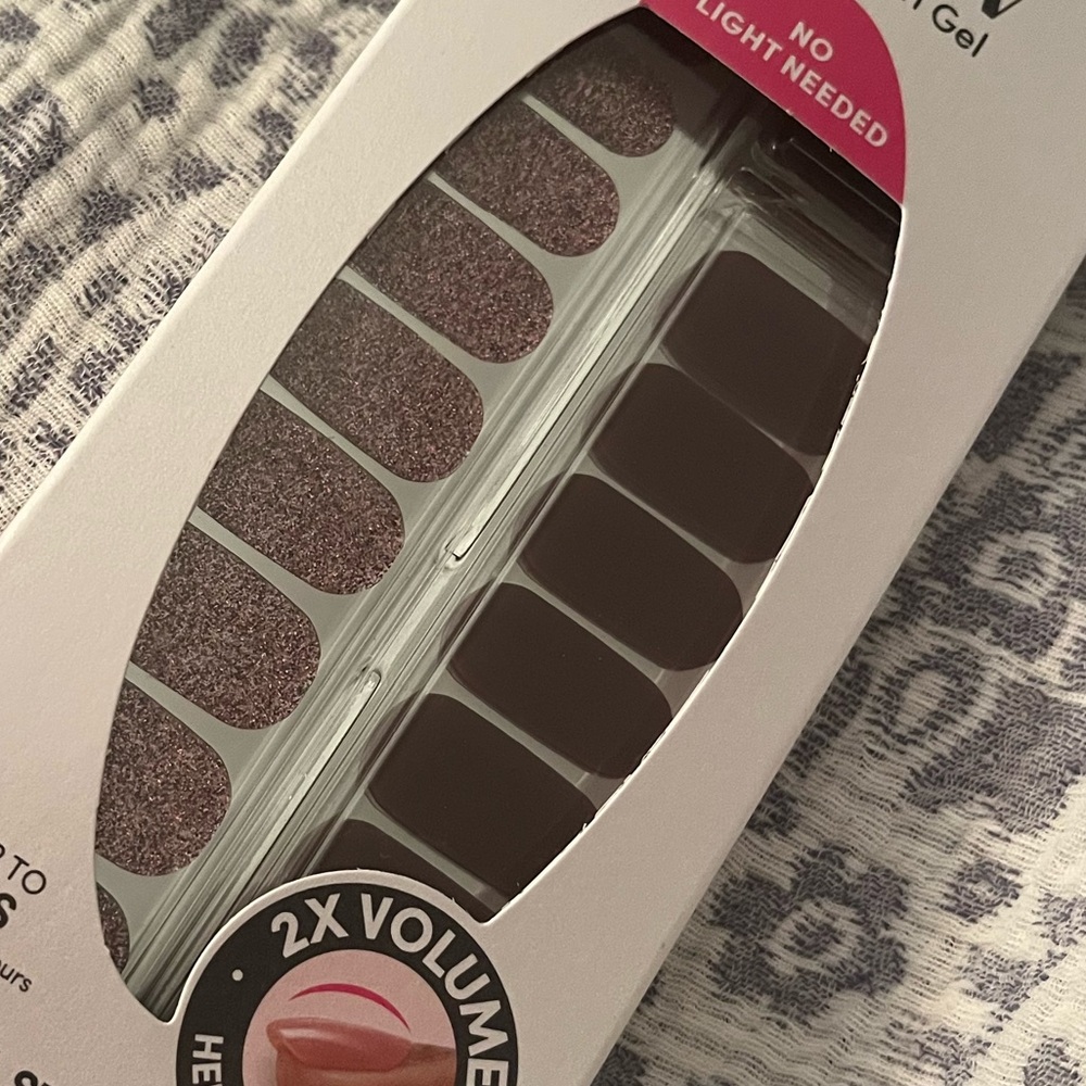 Dashing diva glow real salon gel set - Picture 3 of 4